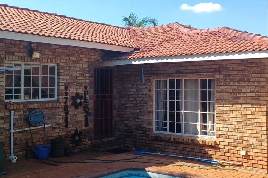 4 Bedroom Property for Sale in Cashan North West